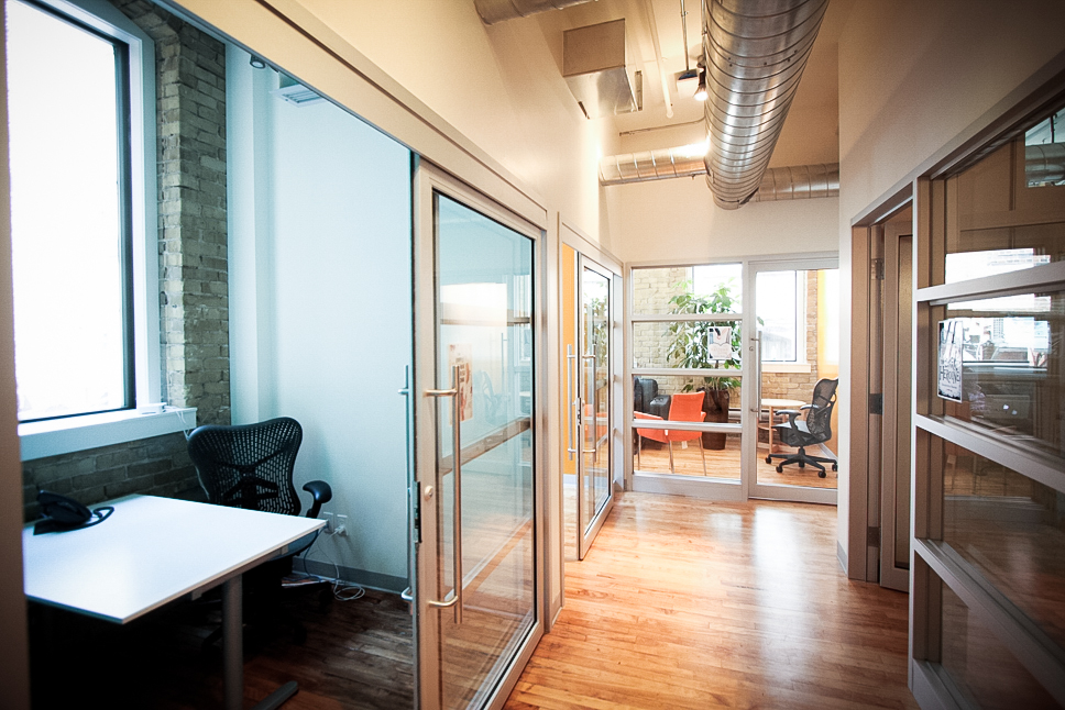 36_40_wellington_st_e_MLS_HID900959_ROOMexecutiveoffice